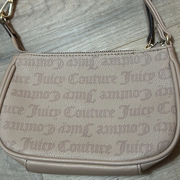 Juicy Couture Flawless Mini tan Wristlet Purse new without tags - Picture 5 of 12